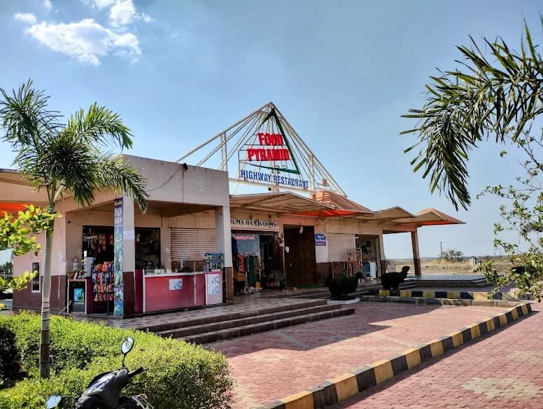 FOOD PYRAMID NH 44, photo 1 of 2