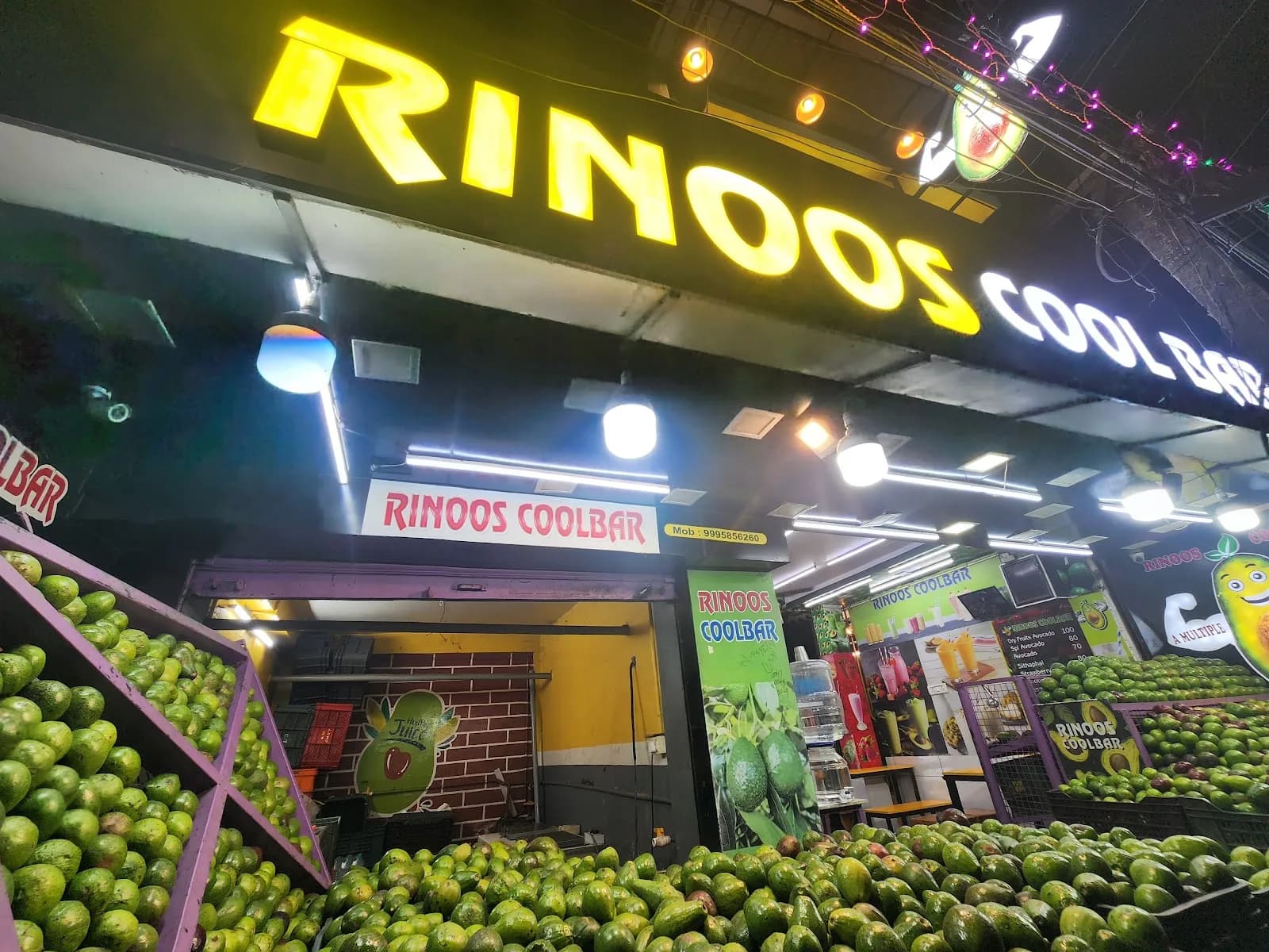 Rinoos cool bar, photo 1 of 2